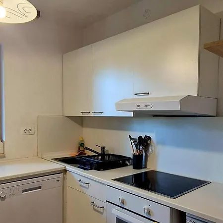 Val By Ta Leut Agency Apartament
